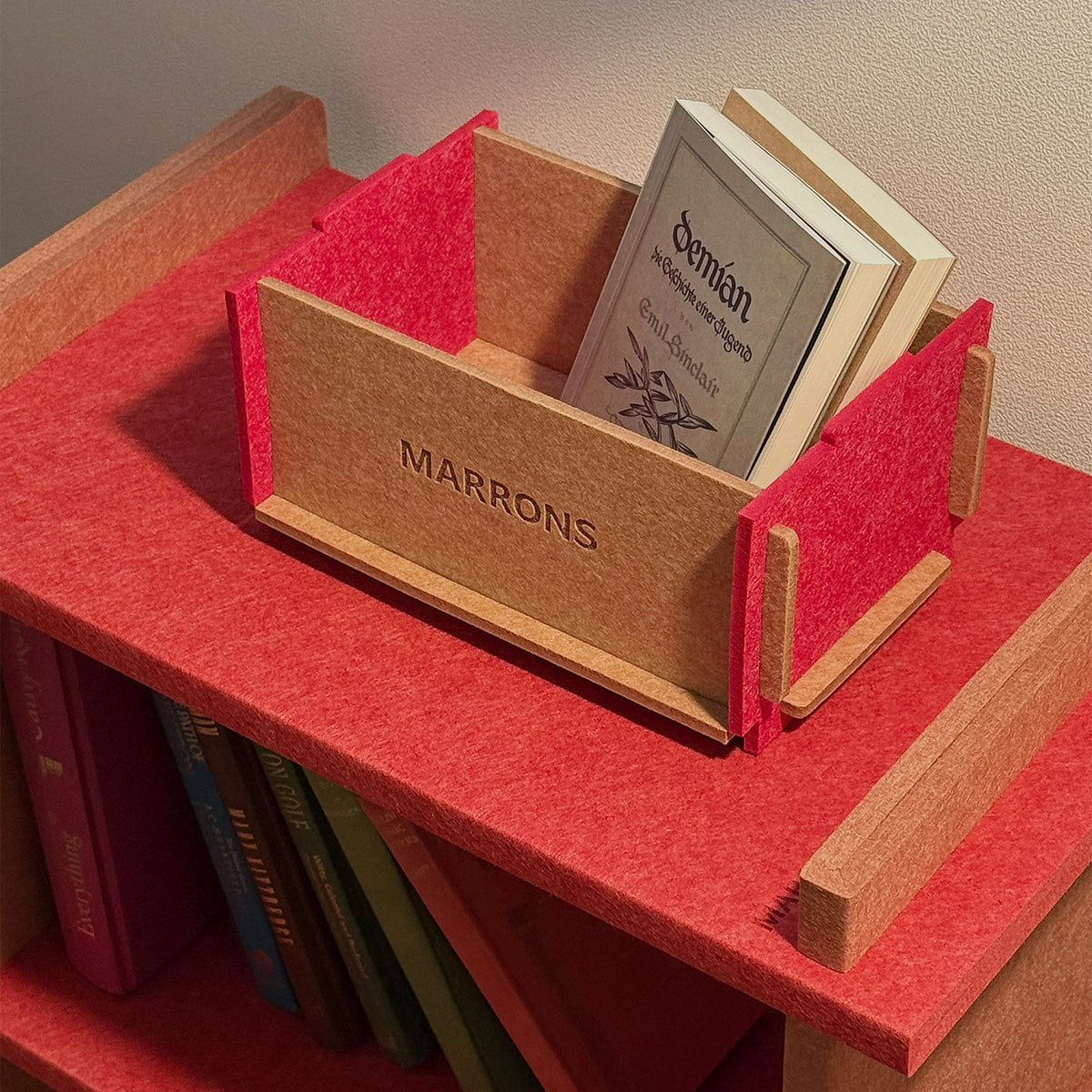 MARRONS Felt Container