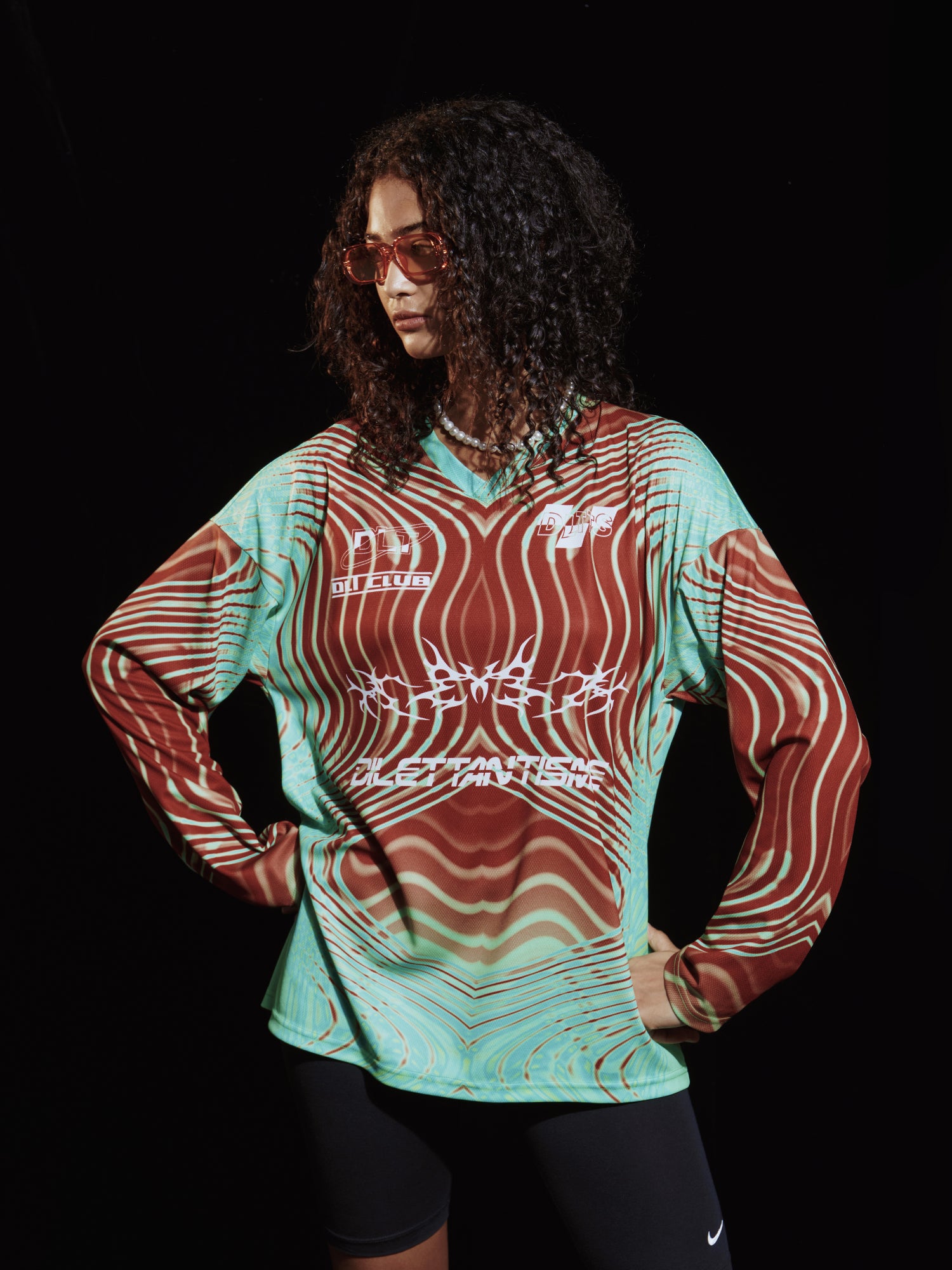 DILETTANTISME Football Longsleeve Tee