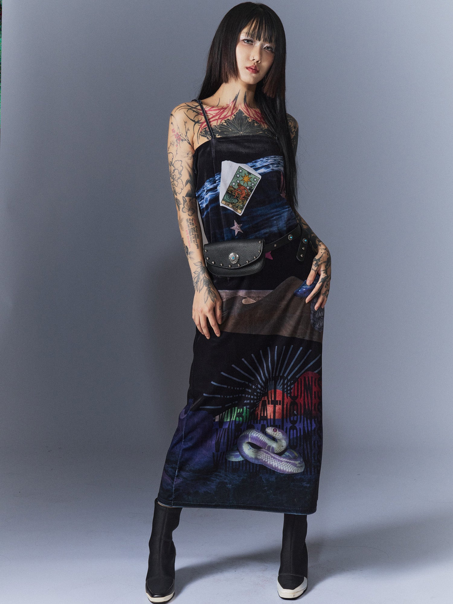 DILETTANTISME Платье с сюрреалистичным принтом